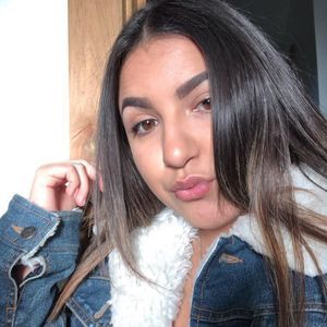 Meet your Posher, Adamary